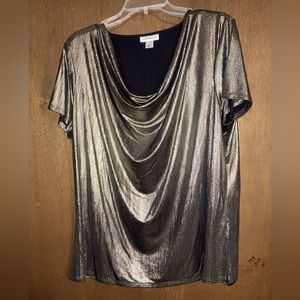 Dressy gold sparkly top.  Good for the holidays!  Size XXL